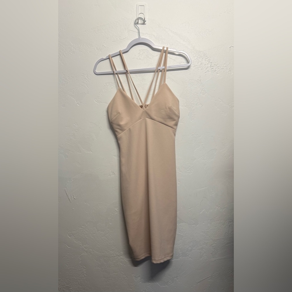 Women's Sequin Hearts Light Tan Strappy Dress Size 3